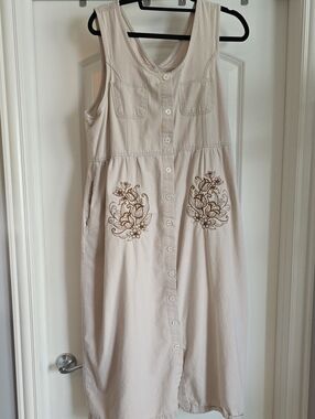 GUC Embroidery Upcycled Capacity Large Khaki Jumper Midi Dress